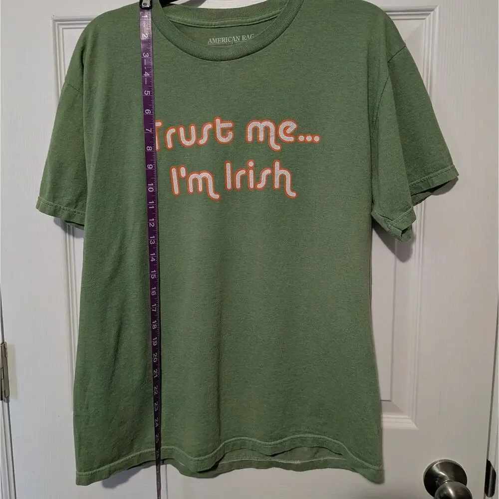 American Rag Trust Me I'm Irish Graphic T-Shirt Sz Lrg Sage Green St Patrick's